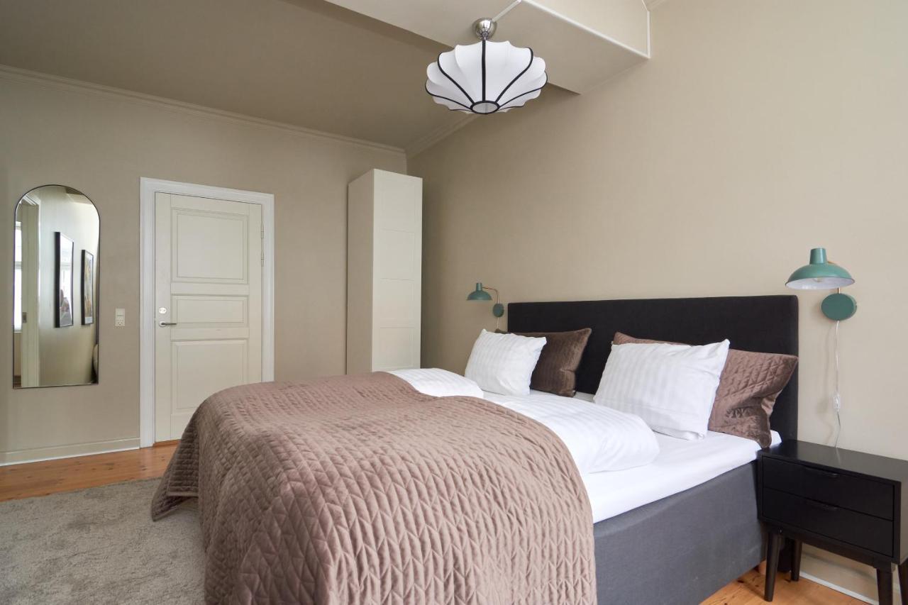 Spacious 3b W Double Beds Centre Lejlighed